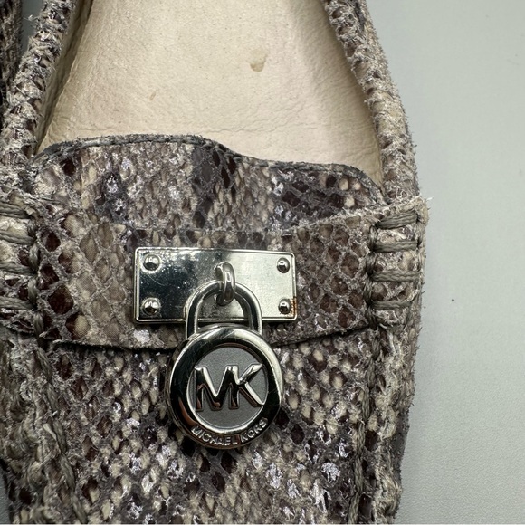 Michael Kors Hamilton Snake Embossed Size 6 Loafer Leather Gray Women - Picture 8 of 8